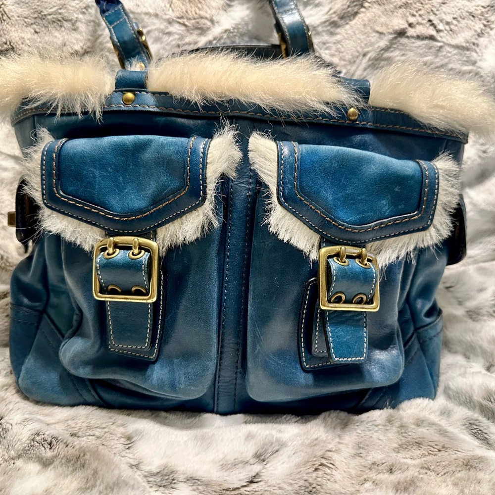 Gorgeous authentic vintage Coach. - Picture 5 of 11